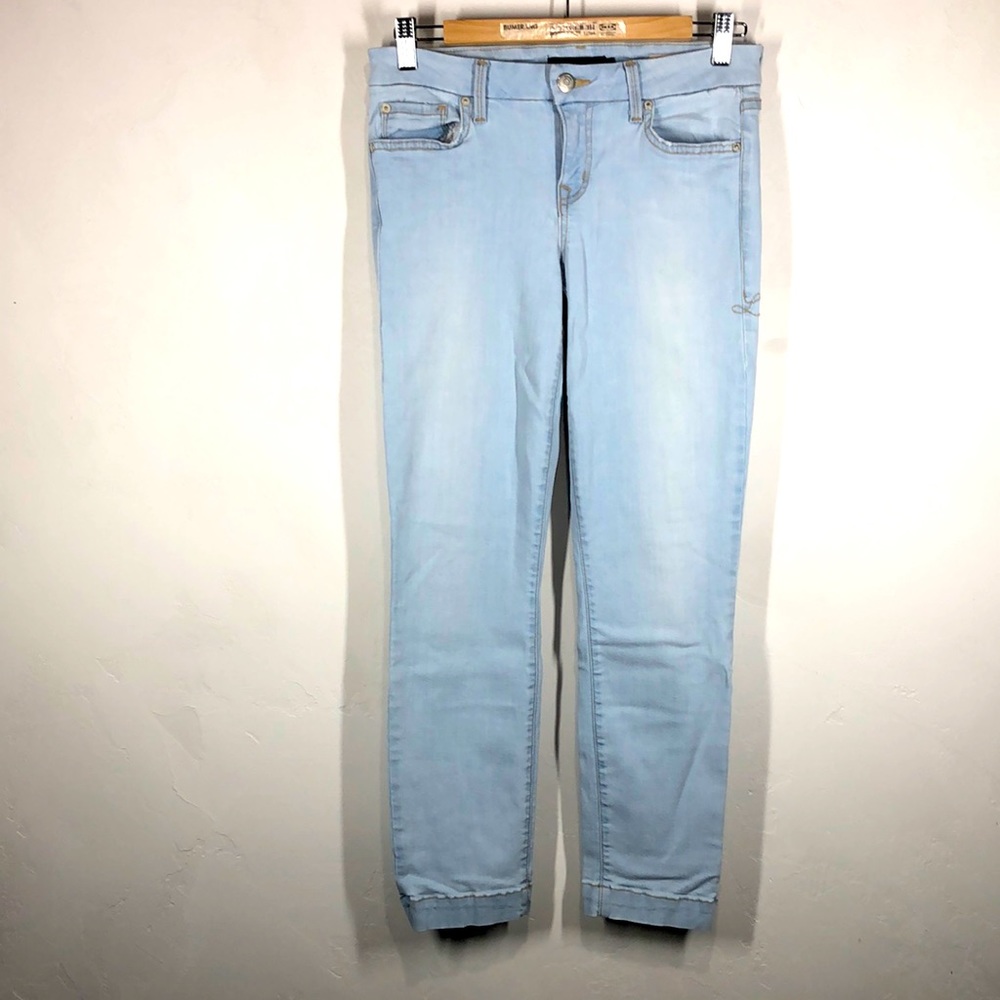 Level 99 Lily Crop skinny straight jeans size 28